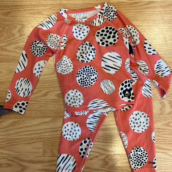 Burton Other - Burton Kids Matching Set in Coral and Black